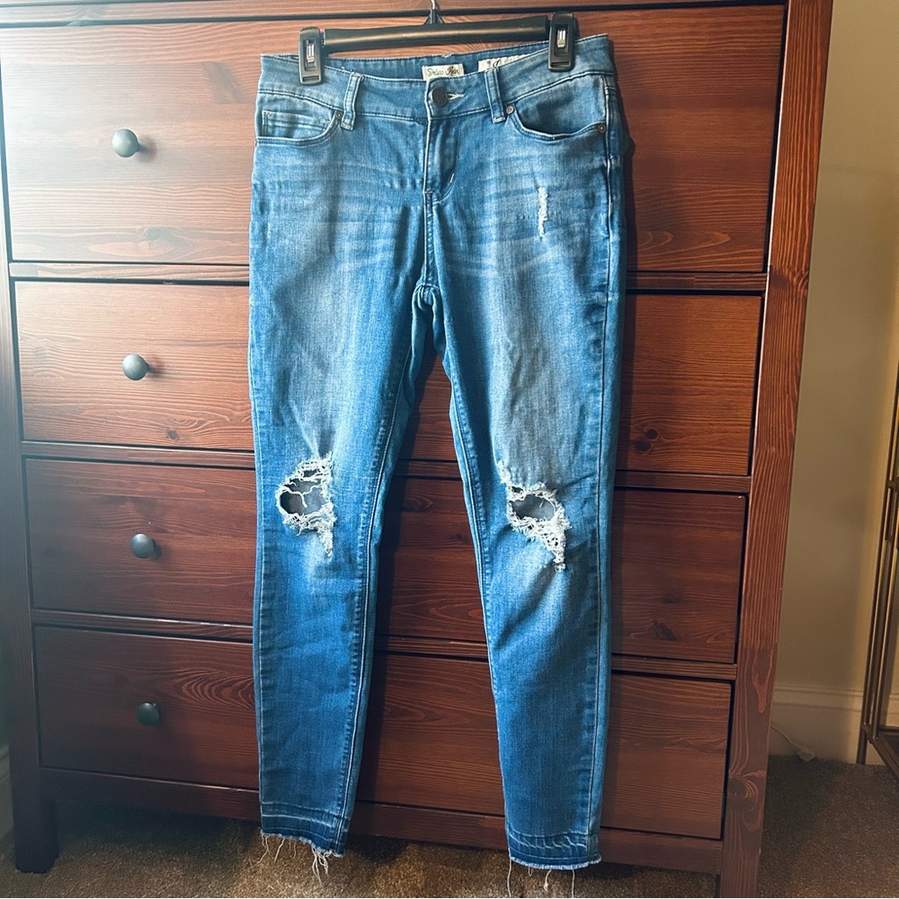 Distressed Raw Hem Jeans in Classic Blue